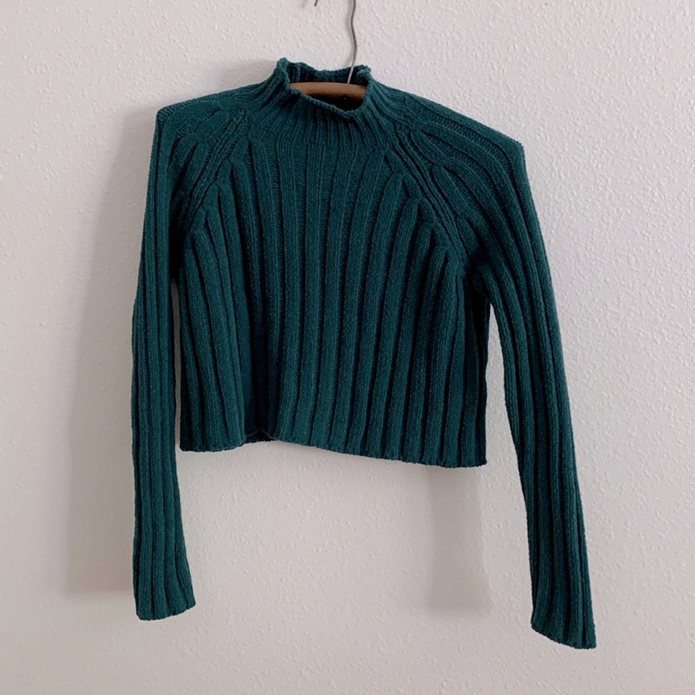 women’s american eagle cropped mock neck forest green sweater size small